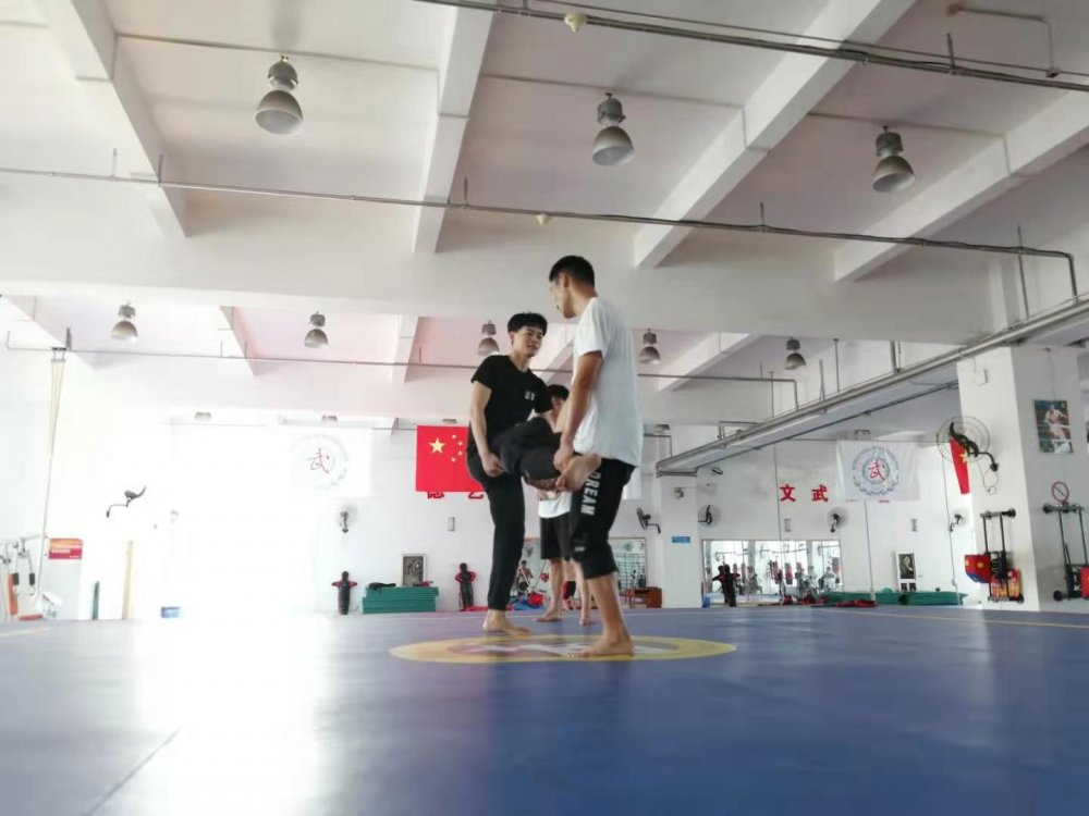 球速体育官方网站图片
